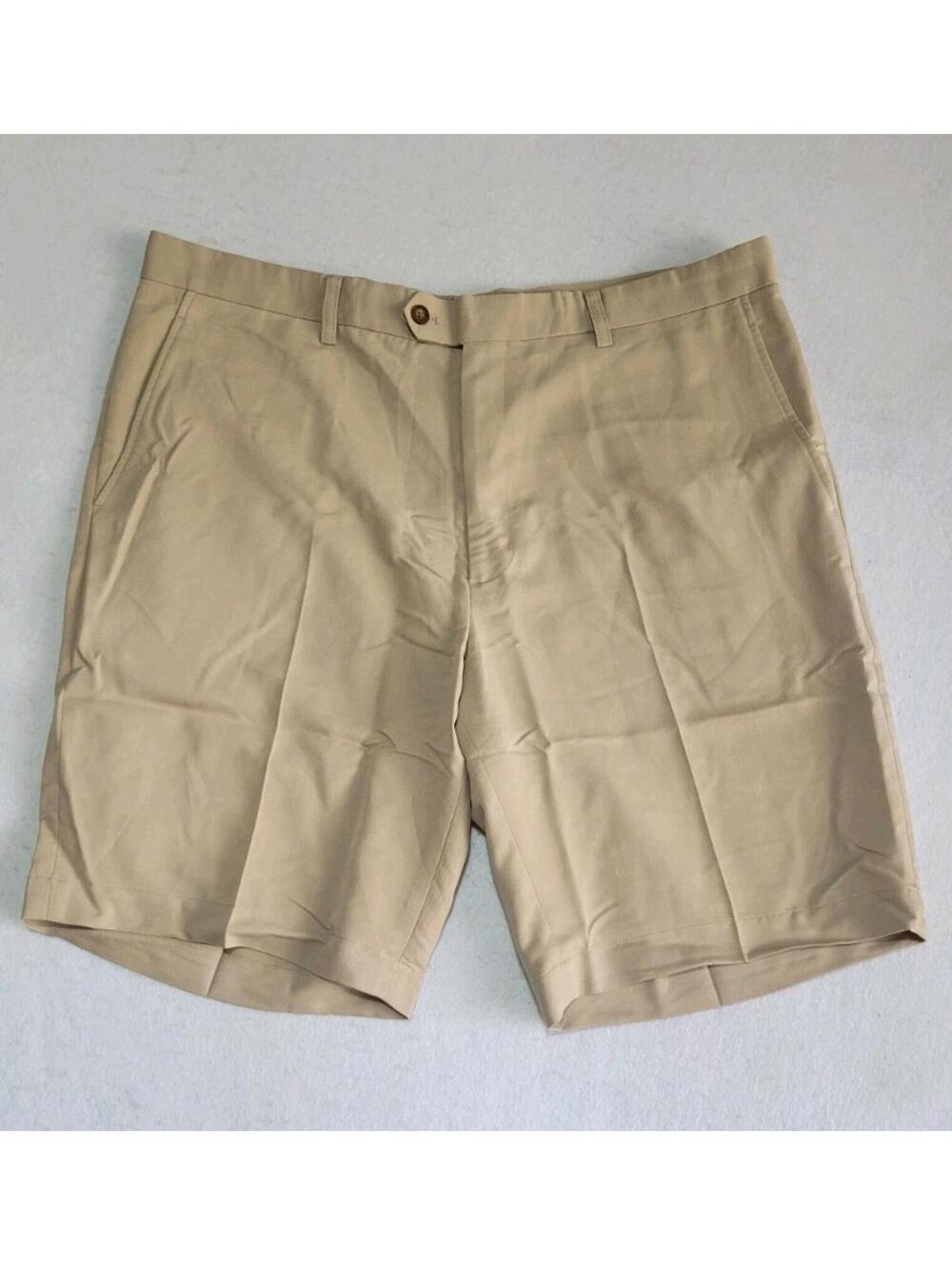 Cutter & Buck Golf Shorts Khaki Flat Front Size 40